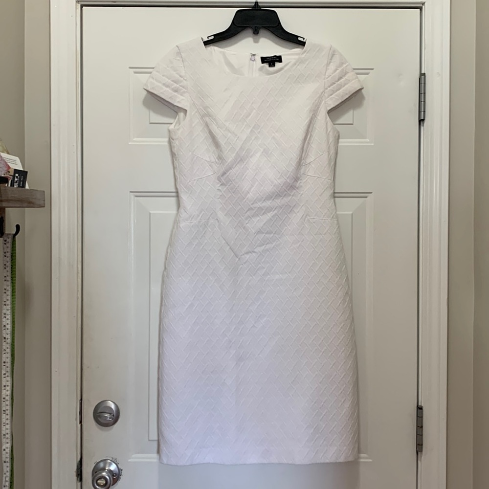 Tahari white dress size 6